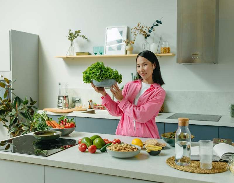 Cria um ambiente saudável em casa para a tua família. Explora como melhorar o bem-estar e a segurança, com dicas práticas de organização e limpeza.