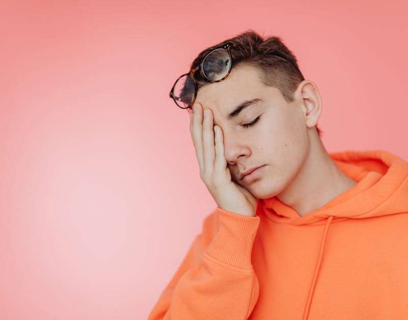 Encontre informação essencial sobre enxaqueca: conheça as causas e aprenda estratégias eficazes para prevenir as crises. Melhore a sua qualidade de vida.