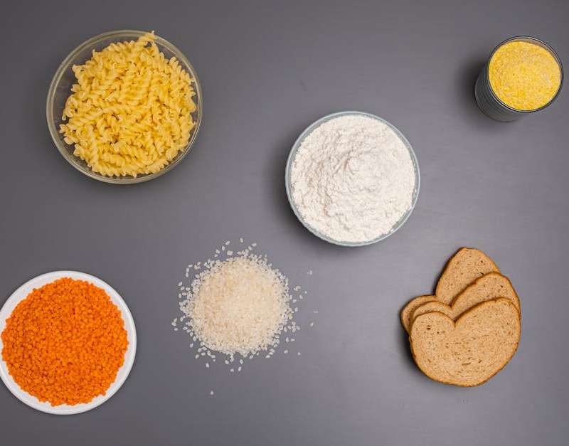 Descobre o essencial sobre hidratos de carbono na nossa dieta. Compreende os seus 4 benefícios, distingue os bons dos maus e como os gerir para uma saúde ótima.