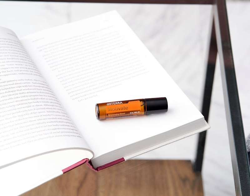 Descubra óleos essenciais para relaxamento e encontre paz. Saiba como usar estes aromas naturais para aliviar o stress e melhorar o seu bem-estar diário.