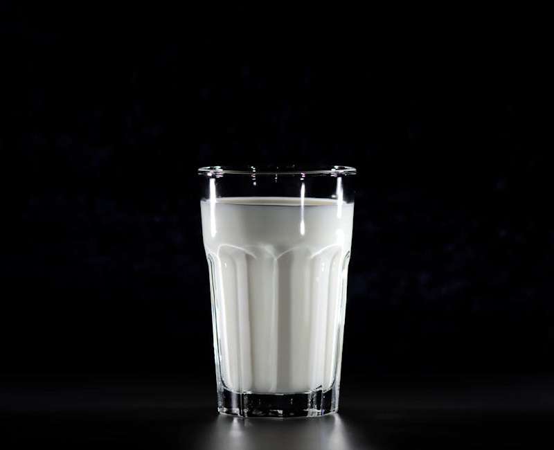 Descubra os sintomas de intolerância à lactose mais comuns e aprenda a gerir esta condição. Explore alternativas alimentares e melhore a sua qualidade de vida.