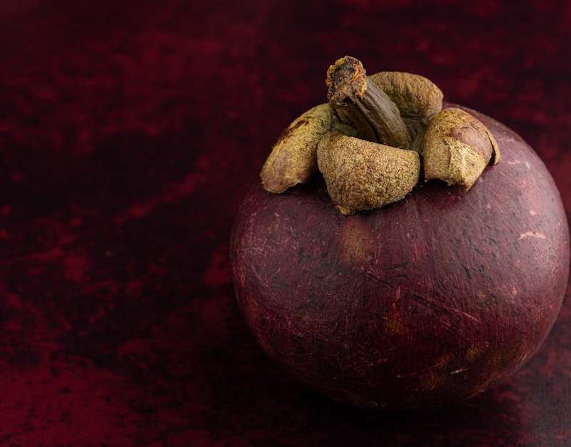 Análise da WeightWorld Pure Garcinia Cambogia 1000mg com 60% de HCA: composição, eficácia, efeitos secundários e quem deve evitar.